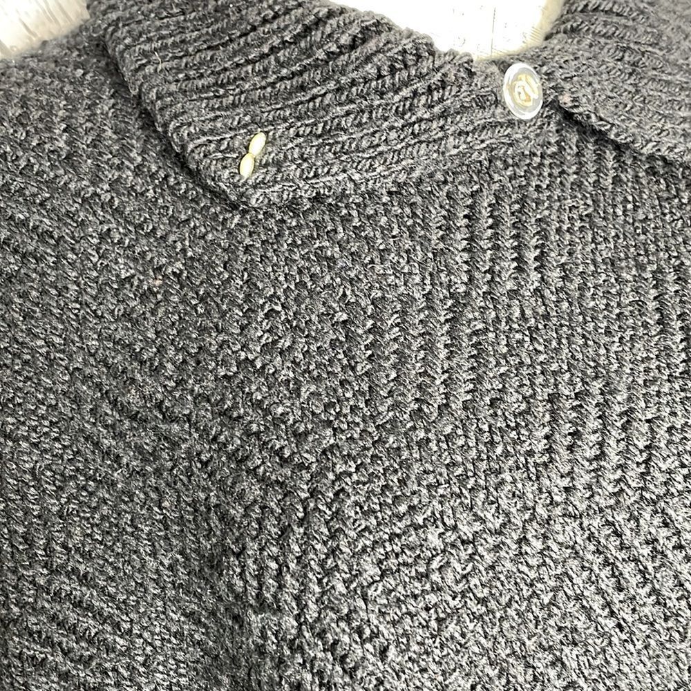 Black knit long fringed poncho OS - Picture 6 of 6